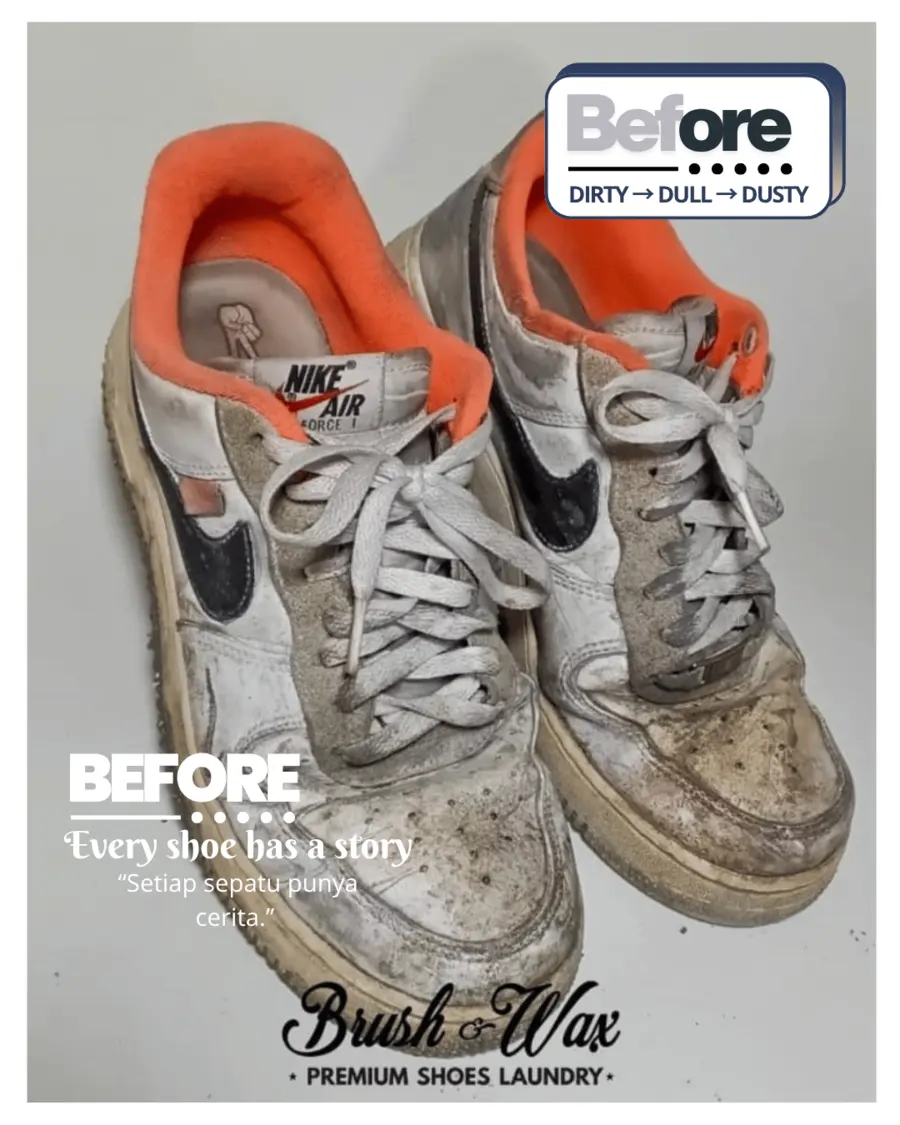 Sepatu Nike putih oranye dalam kondisi kotor sebelum dicuci