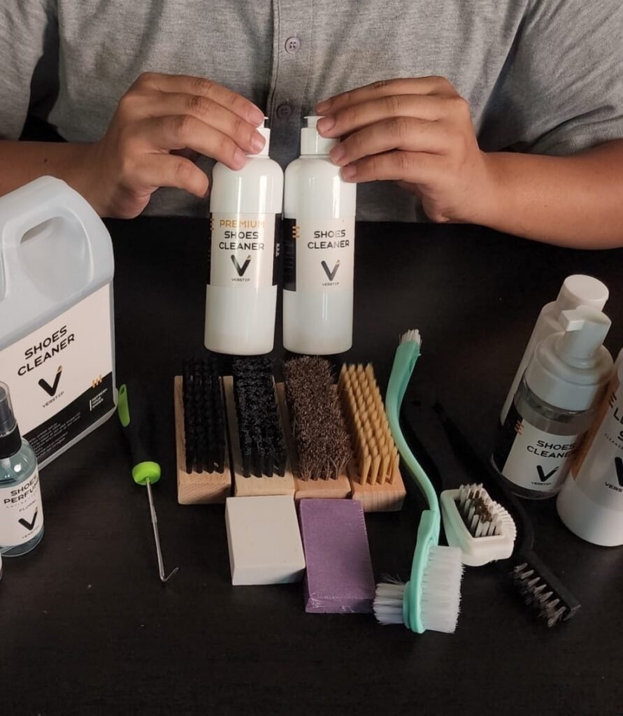 Peralatan Cuci Sepatu